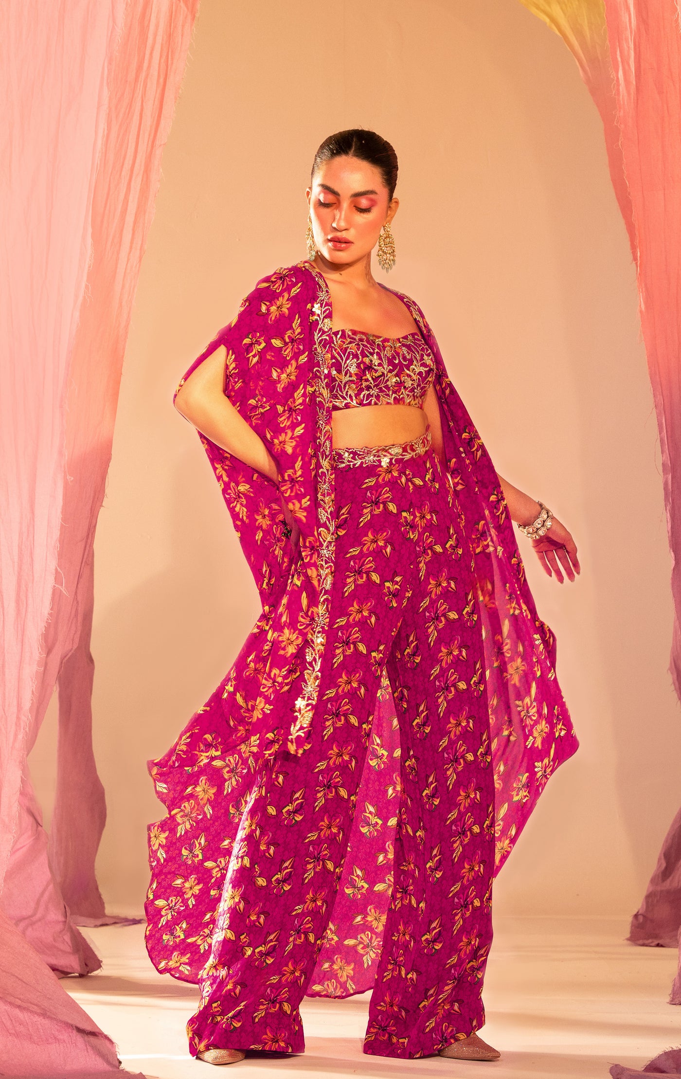 Printed Cape With  Embroidered Tube Blouse And Printed Straight Pants